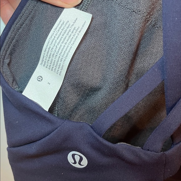 Lululemon Women’s Energy Sports Bra Top - Picture 2 of 8
